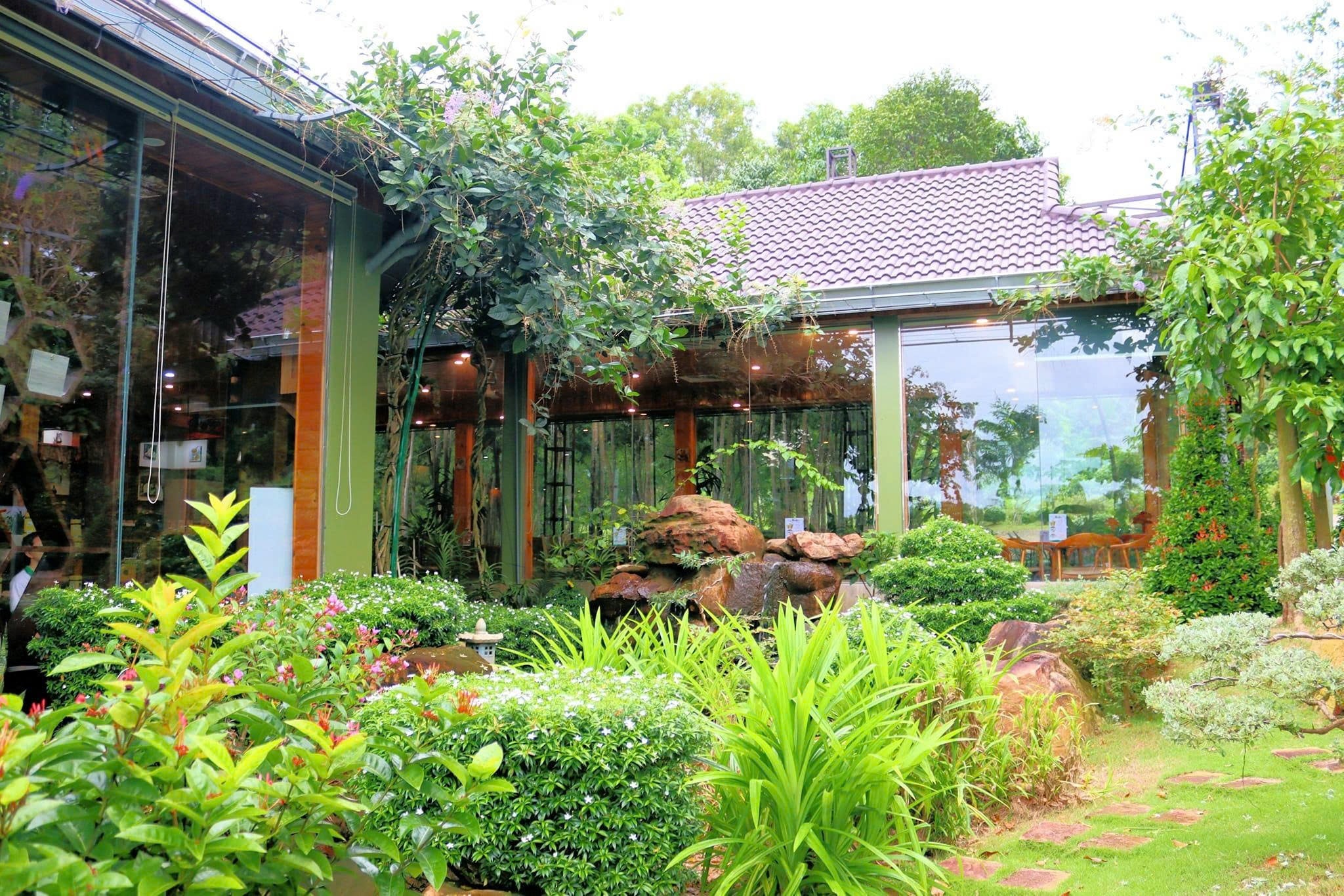 Trầm Hương Đảo Yến