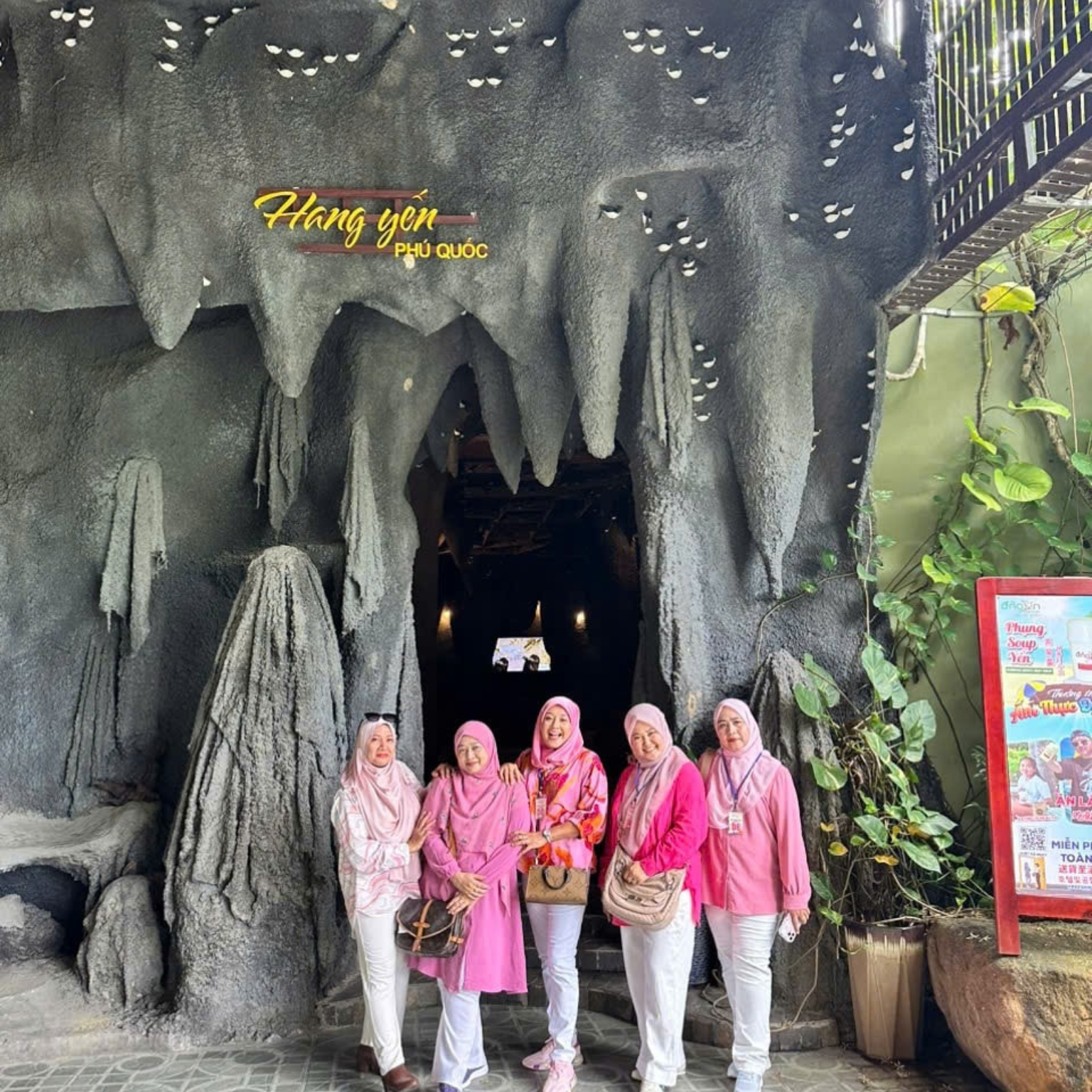 Hang Yến ở Đảo Yến Phú Quốc