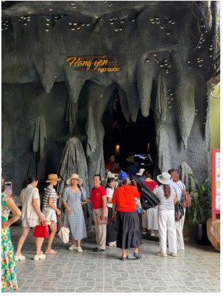 rượu trầm hương