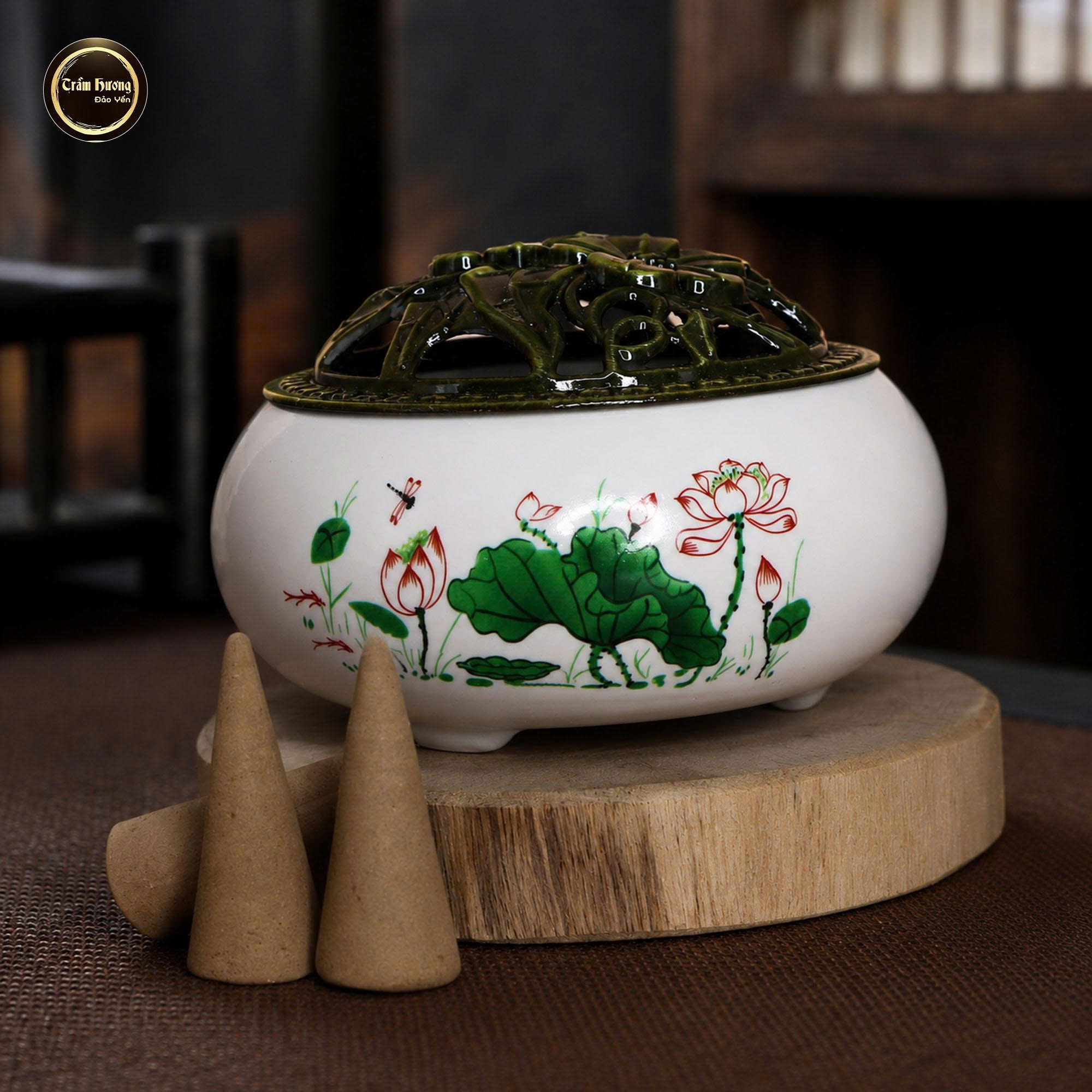 Trầm Hương