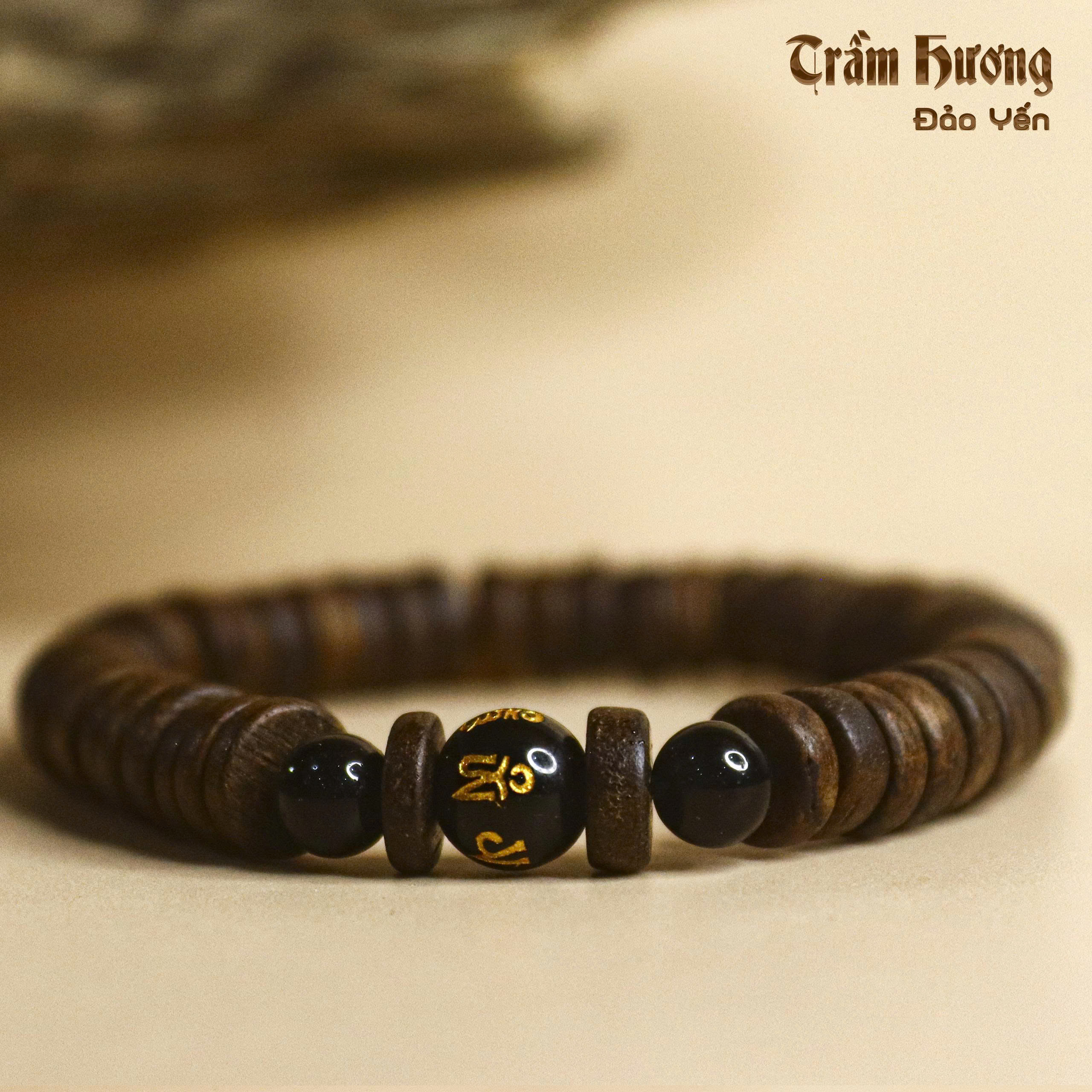 Trầm Hương Đảo Yến